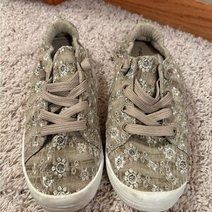 Maurices Taupe Floral Embroidered Lace-Up Sneakers